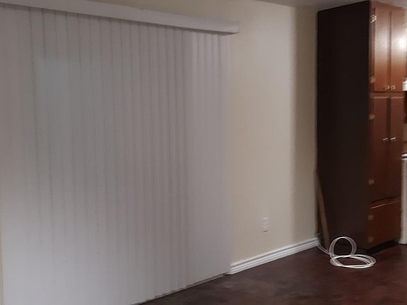 5th image of 2033 Bettibart St