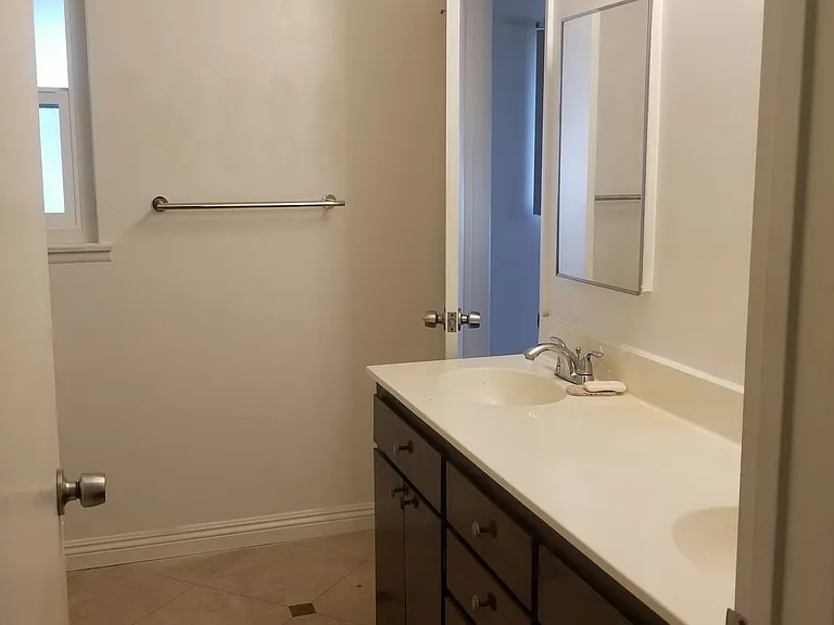 17801 Arbolada Way — Photo 10