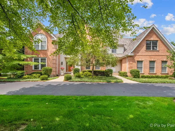 27101 W Coventry Ct, Lake Barrington, IL 60010