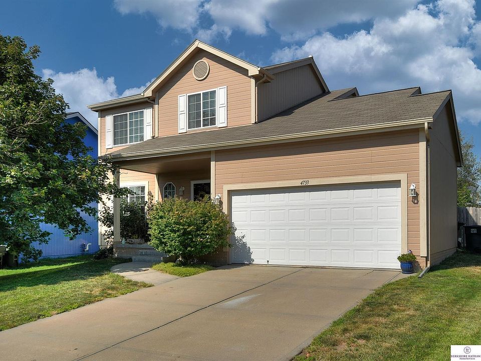 1st image of 4733 N 163rd St