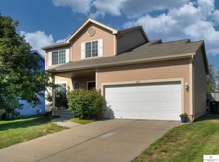 4733 N 163rd St, Omaha, NE 68116