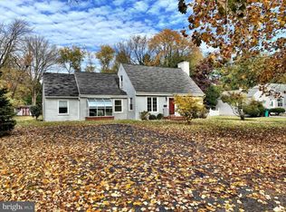 437 Summer Ave, Edgewater Park, NJ 08010