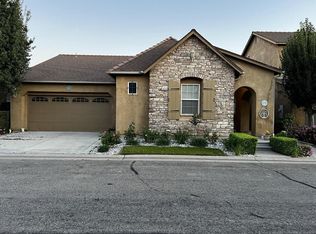 3626 Utah Ln, Clovis, CA 93619