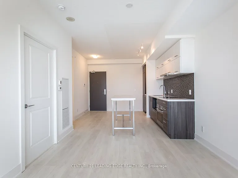 8081 Birchmount Rd #1313 — Photo 6
