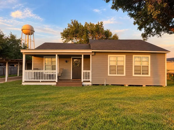 358 N Herbert St, Bloomington, TX 77951