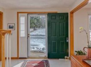 34 Jackson Cir, Franklin, MA 02038