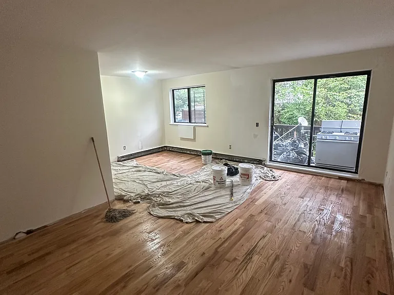 37 Odell Ave #1D — Photo 1