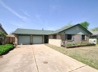 1610 Wind Hill Rd, Norman, OK 73071