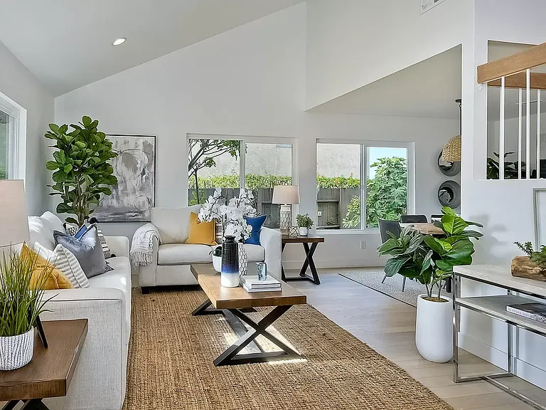 2722 La Golondrina St — Photo 19