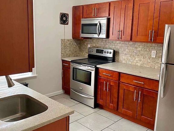 4th image of 24-54 27th St #3A