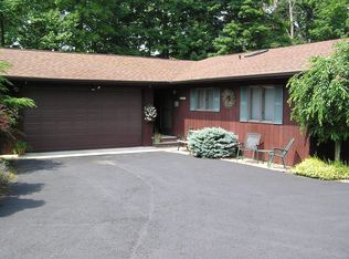 5937 E Lake Rd, Auburn, NY 13021