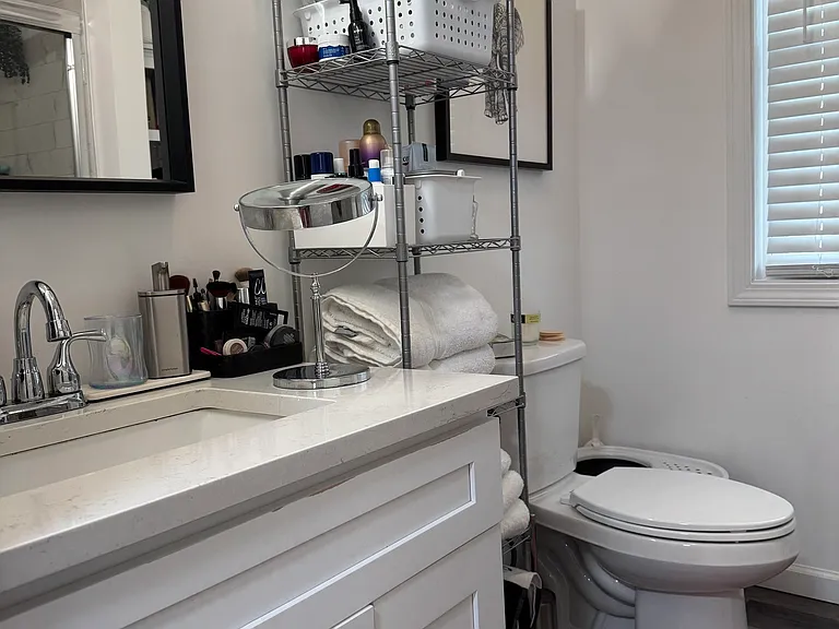 140 Foster St #1 — Photo 6