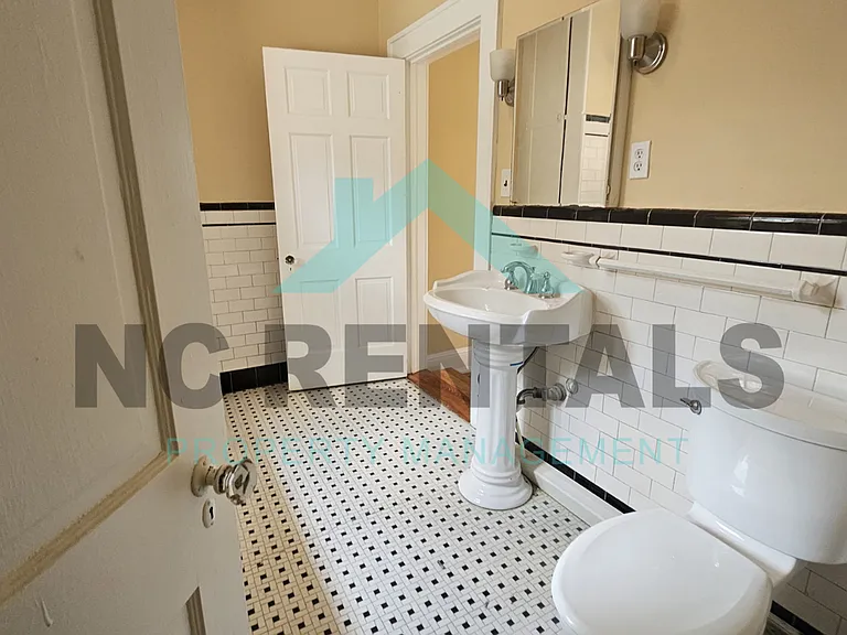 521 Park Pl — Photo 30