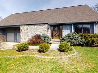 3922 Ridgedale Dr, Cincinnati, OH 45247