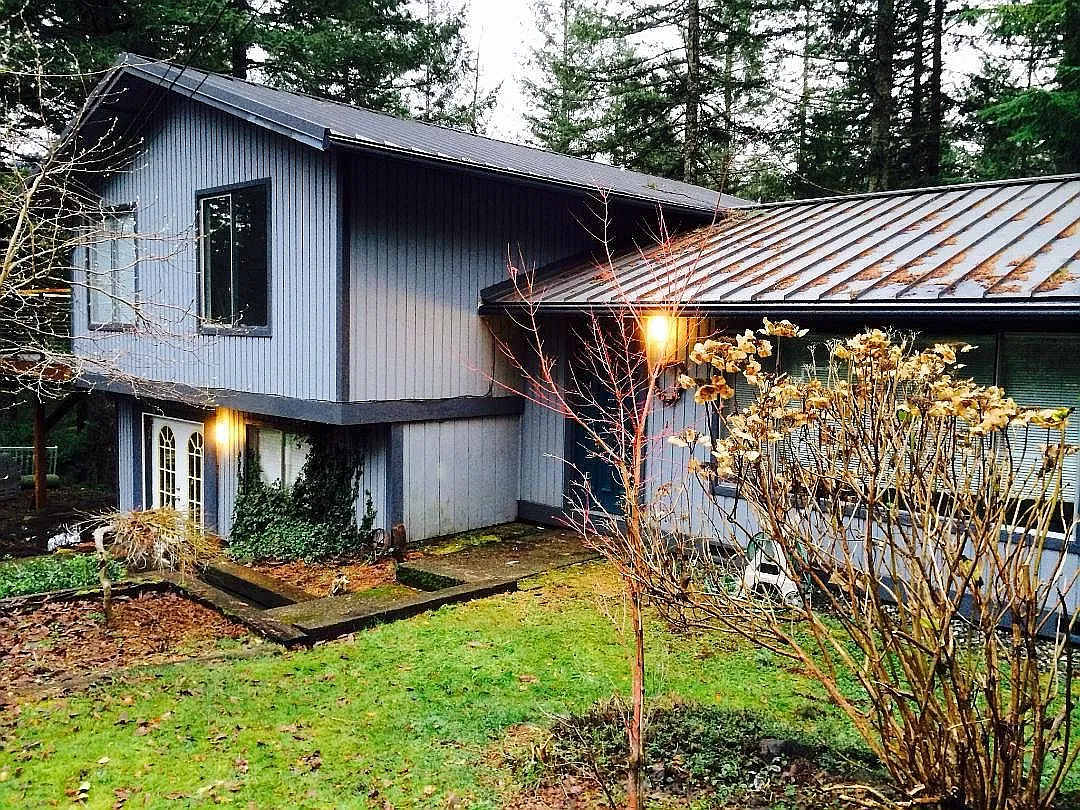 3 bed, 1900 sqft, $3,500 — Photo 1