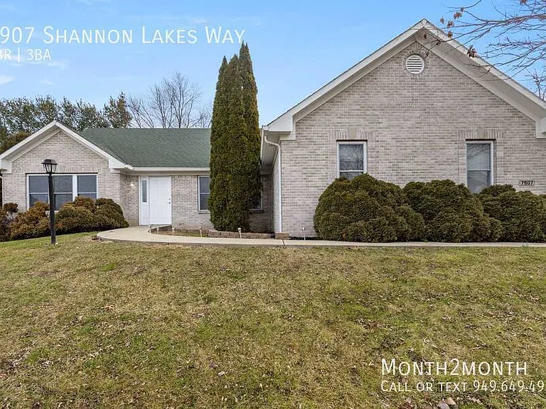 7907 Shannon Lakes Way — Photo 32