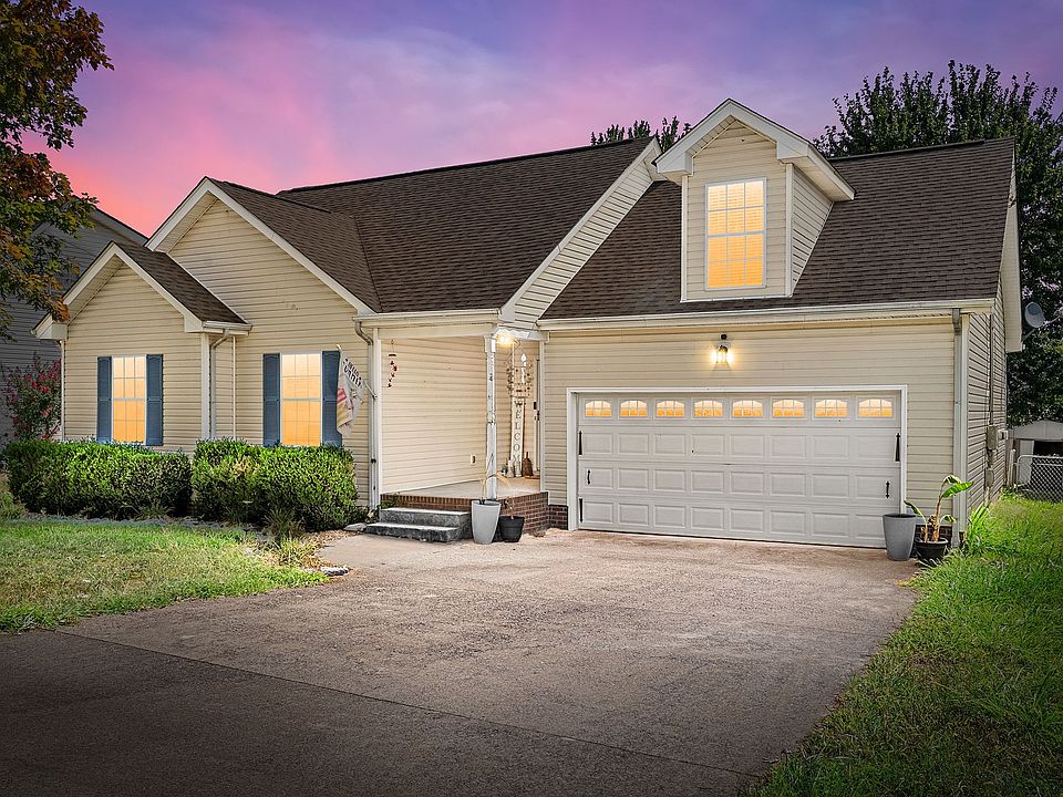 1st image of 3560 Sandpiper Dr