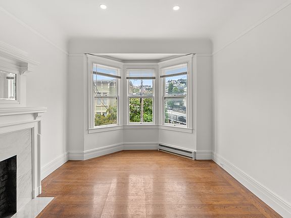 2nd image of 25 Collingwood St