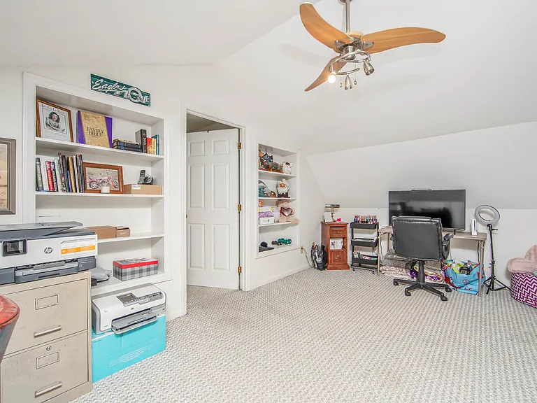 28900 Deercroft Dr — Photo 12