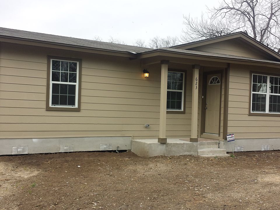 1st image of 623 Sunglo Dr