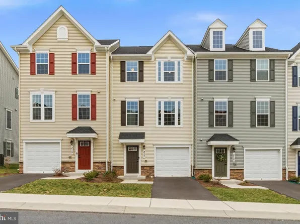 317 Pemberton Park Ln, Frederick, MD 21703