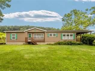 290 Pumpkin Hollow Rd, Georgetown, PA 15043