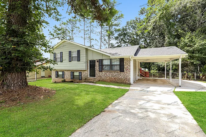 18 Avalon Way