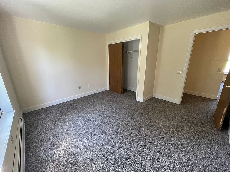 17 Temple St #B — Photo 11
