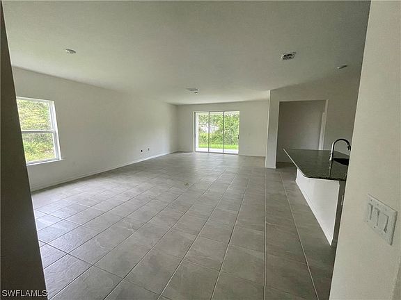 4th image of 1613 5th Ave