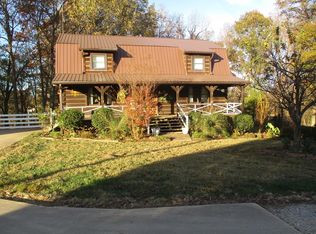 200 Trails End Ln, Cottage Grove, TN 38224