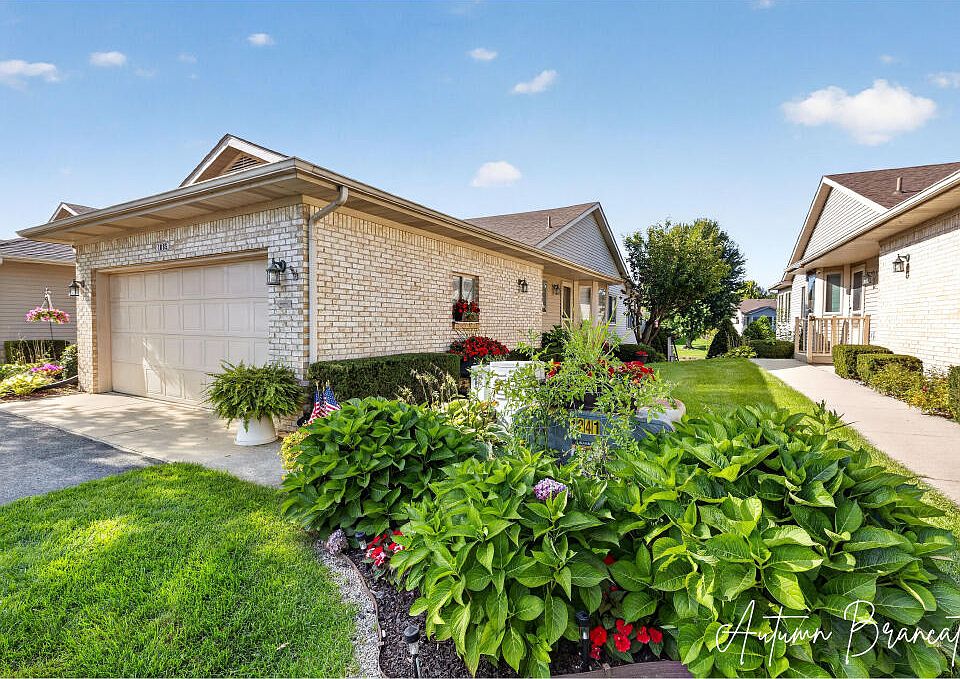 1st image of 1085 Amber Cove Dr SW #49