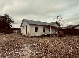 1445 Elk Creek Rd, Dallas, TX 75253