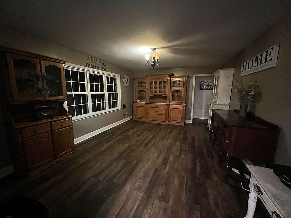 1st image of 115 Parrott Rd