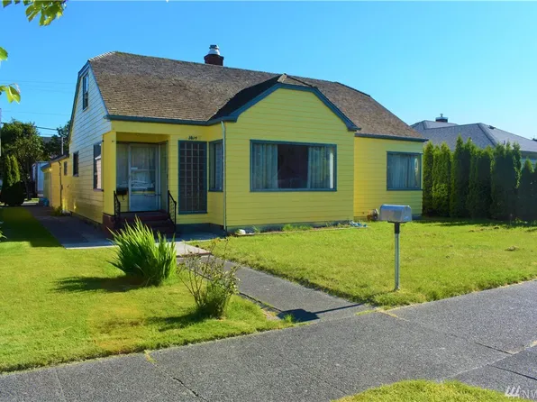 3014 Sumner Ave, Hoquiam, WA 98550