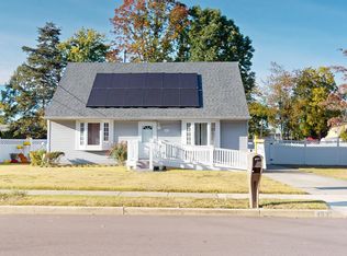 403 Apple Ave, Blackwood, NJ 08012