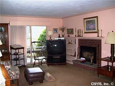 5th image of 120 Cammot Ln
