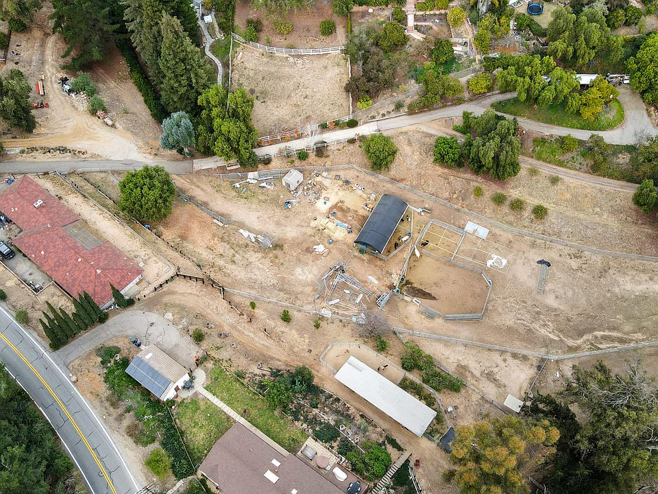 2nd image of 6404 La Cumbre Rd