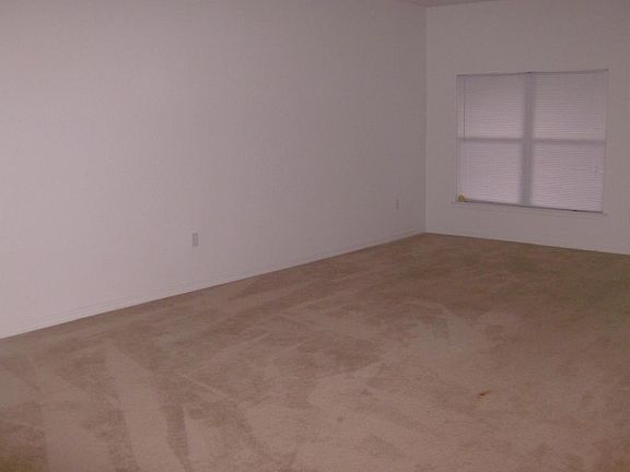 5th image of 1848 S Dove Tail Dr