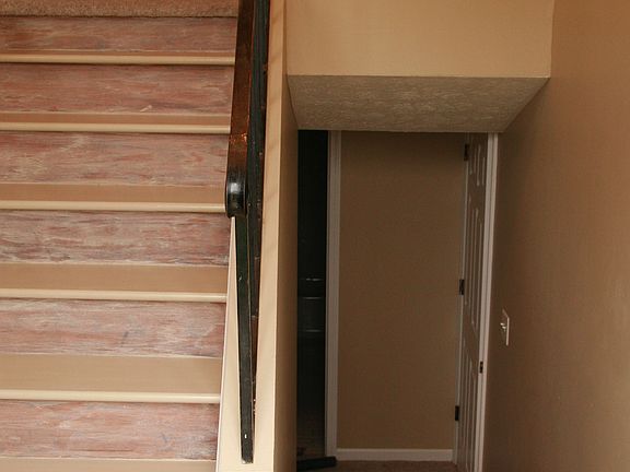 5th image of 3429 Warwick Ct