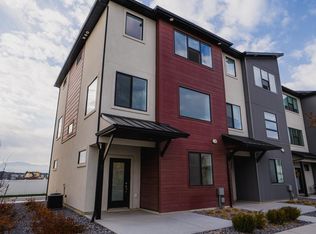 418 S Willow Leaf Rd, American Fork, UT 84003