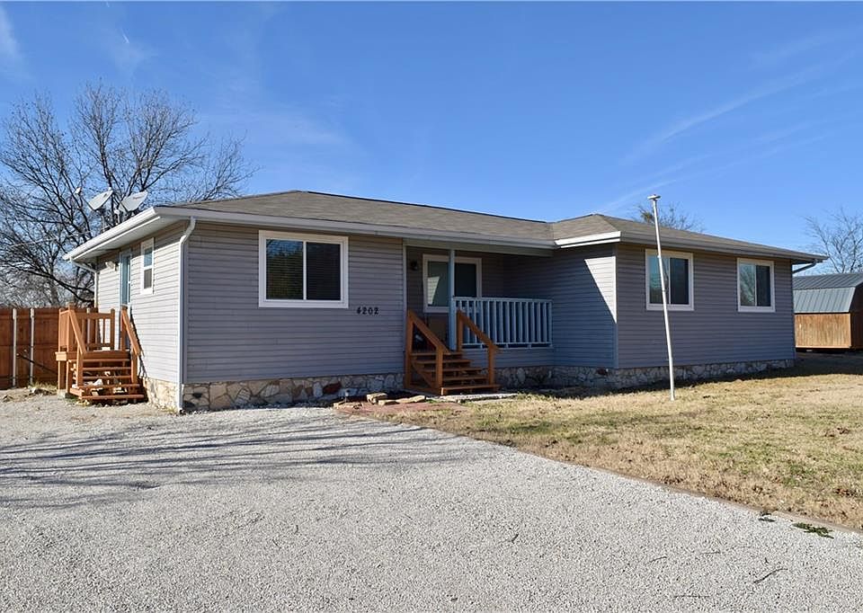 1st image of 4202 Highland Lakes Dr
