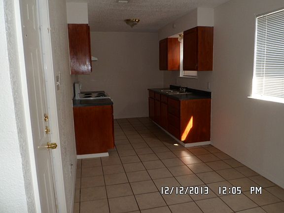 2nd image of 7409 Darien St