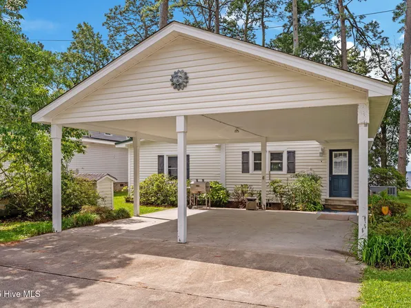 645 Island View Road, Bath, NC 27808