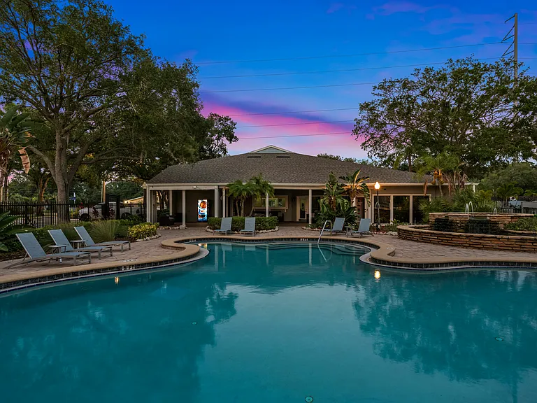 Atwater Westchase — Photo 8