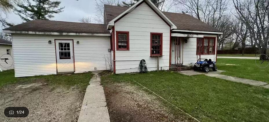 1st image of 400 Fuller Ave