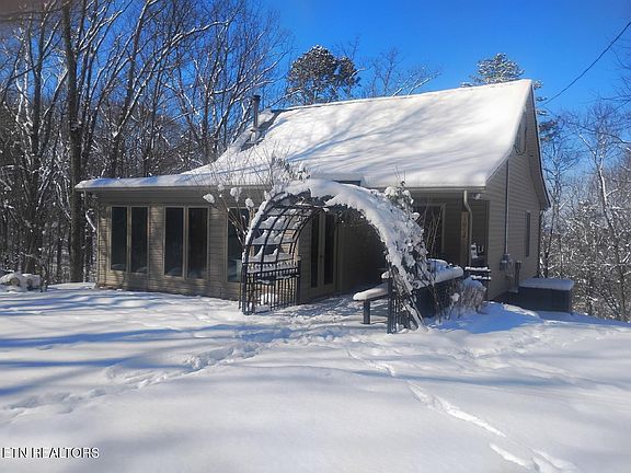 2nd image of 1042 Old Oliver Rd