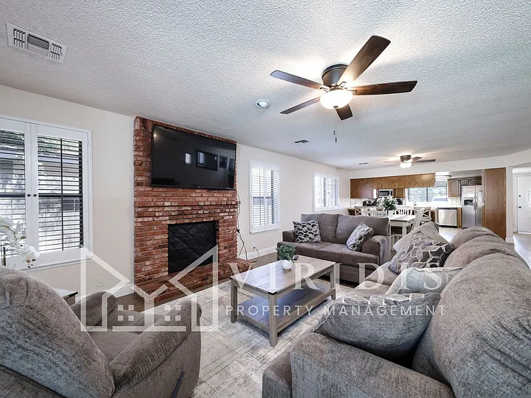 4304 Milo Ave — Photo 7