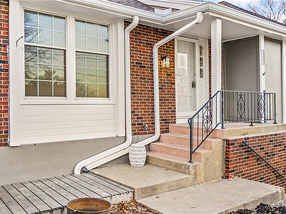 2nd image of 7828 Westridge Rd