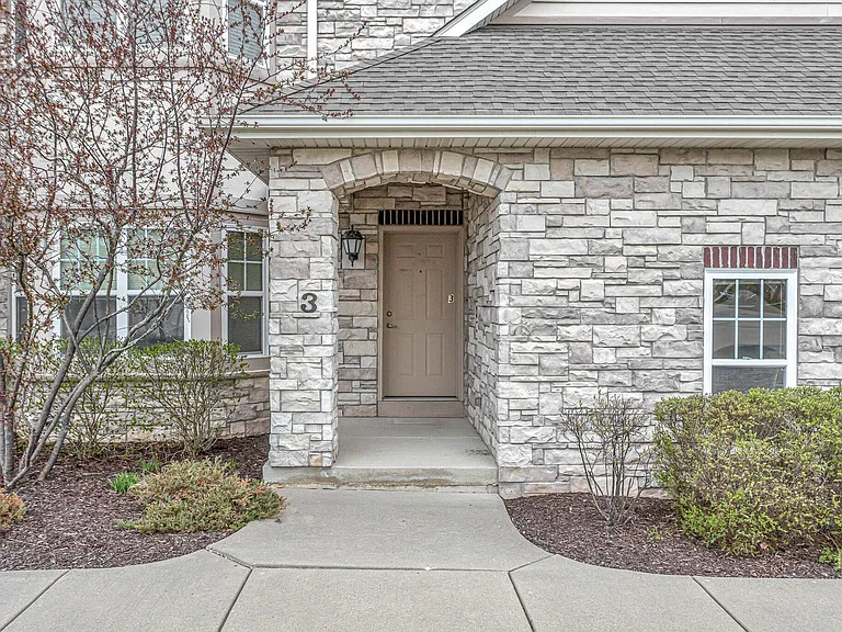 4666 Sagewood Cir #3 — Photo 36