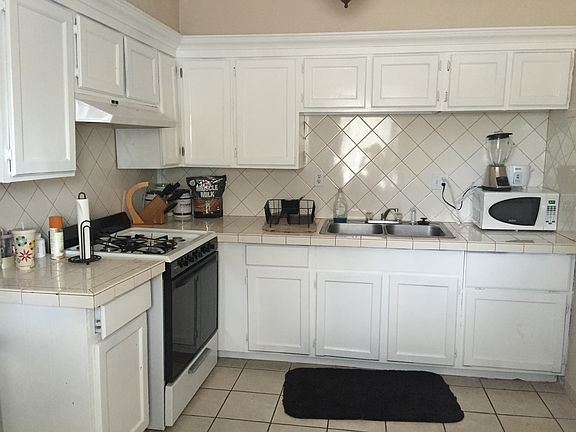 kitchen1